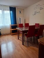 Ferienwohnungen mit Einzelbetten ,private Bäder, Küche Bild 10