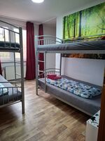 Ferienwohnungen mit Einzelbetten ,private Bäder, Küche Bild 11