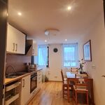 Schönes Ferienhaus mit Balkon und Terrasse in ruhiger Lage Bild 1