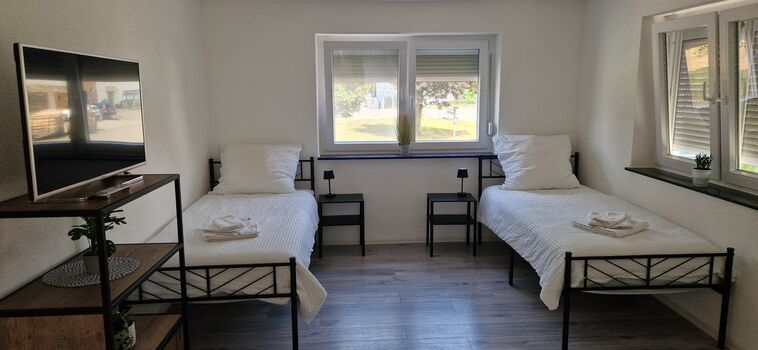 Sonniges Appartment im Kreis Reutlingen, Tübingen für bis zu 9 Personen.