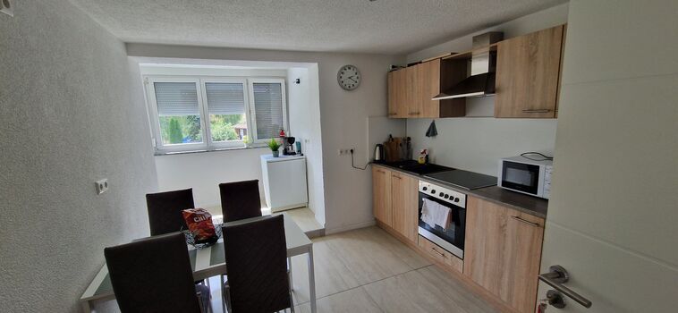 Sonniges Appartment im Kreis Reutlingen, Tübingen für bis zu 9 Personen. Bild 4