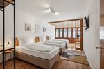 Große Villa für große Gruppen und Teams 7 Schlafzimmer! Bild 6