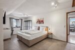 Große Villa für große Gruppen und Teams 7 Schlafzimmer! Bild 3