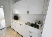 Moderne 3-Zimmer-Wohnung in schönem Altbau, zentrale Lage Bild 11