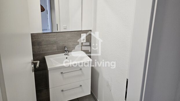 LPZ12 / CloudLiving Moderne Unterkunft mit WLAN, Küche, Parkplatz Obrázok 4