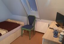 Kleine Zimmer 