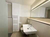 Modern möbeliertes Apartment mit 2 Betten, Bild 4