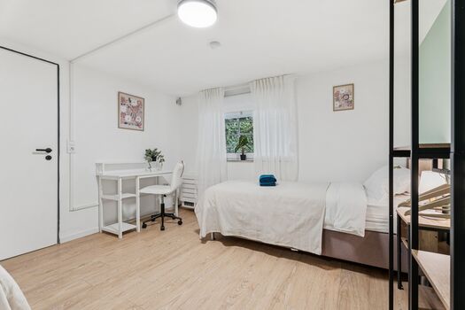 HOME FOR YOU I 3-Bettzimmer für 3 Personen I Bocholt Bild 4