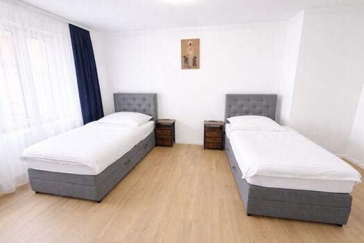 Monteurwohnung Hildesheim–ideal für Firmen | 3 Apartments für je 6 Pers. Bild 5