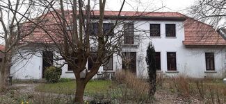 Straßenansicht (Winter)