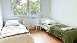 Top Monteurwohnungen mit Einzelbetten, TV, WLAN, Parkpl., Balkon Bild 2