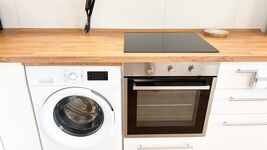 Top Monteurwohnungen mit Einzelbetten, TV, WLAN, Parkpl., Balkon Bild 14