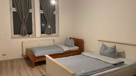 Monteur Unterkunfte Thüringen Küche Bad Stellplatz LKW PKW Bild 7