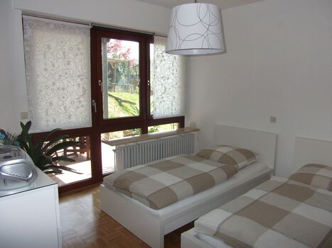 Sehr schöne 2 Zimmer Ferienwohnung Wiesbaden Naurod