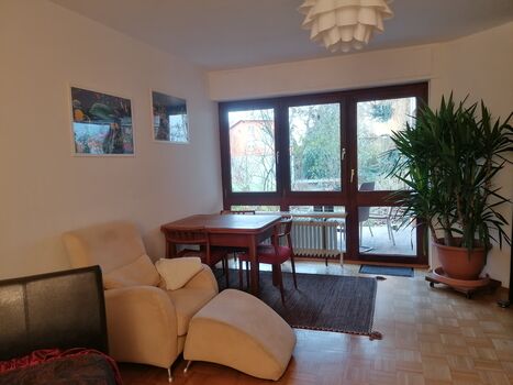 Sehr schöne 2 Zimmer Ferienwohnung Wiesbaden Naurod Bild 2