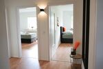 Flur - Sicht links Schlafzimmer 2 - rechts -Schlafzimmer 3