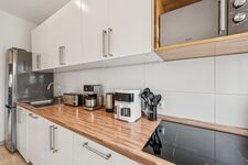 Stay DMK| Ludwigsfelde | Hochwertiges Apartment | 6 PAX Bild 1