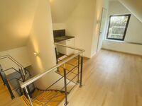 Große voll ausgestattete Wohnung mit Stellplätzen in D-Rath Bild 10