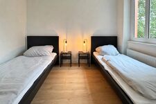 BLN10 / TOMASZ-Living in Berlin-Pankow – 9 Zimmer, WLAN & Küche Bild 1