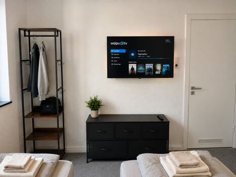 6 Einzelbetten l Parkplatz l WLAN l 2 Smart-TVs