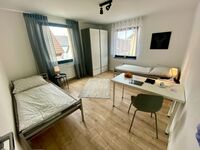 Wohnen auf Zeit in einem Einfamilienhaus Bild 1