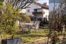 Ganzes Haus in Zentraler Lage Bild 8