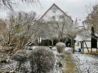 Ganzes Haus in Zentraler Lage Bild 1