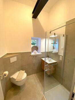 Ruhige, neue Ferienwohnung für 1-2 Personen, WLAN, Parkplatz Bild 4