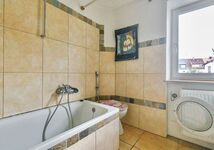 Wohnung für Monteure mit 7 Betten, Balkon und Badewanne Bild 5