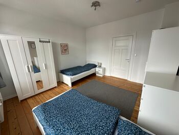 Mehrere moderne Wohnungen für 4-6 Personen frei ab sofort Bild 4