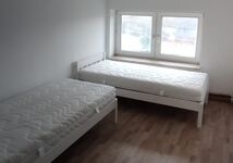 Zimmer (alle Zimmer sind exakt gleich!)