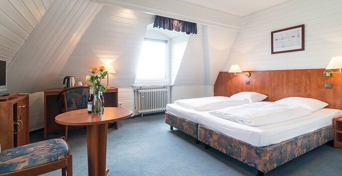 Pension Möbliert für FIRMA /Privat 10x EZ und 20x DZ Monatsvermietung Bild 2