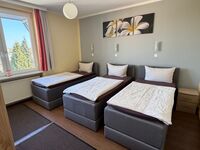 Dreibettzimmer