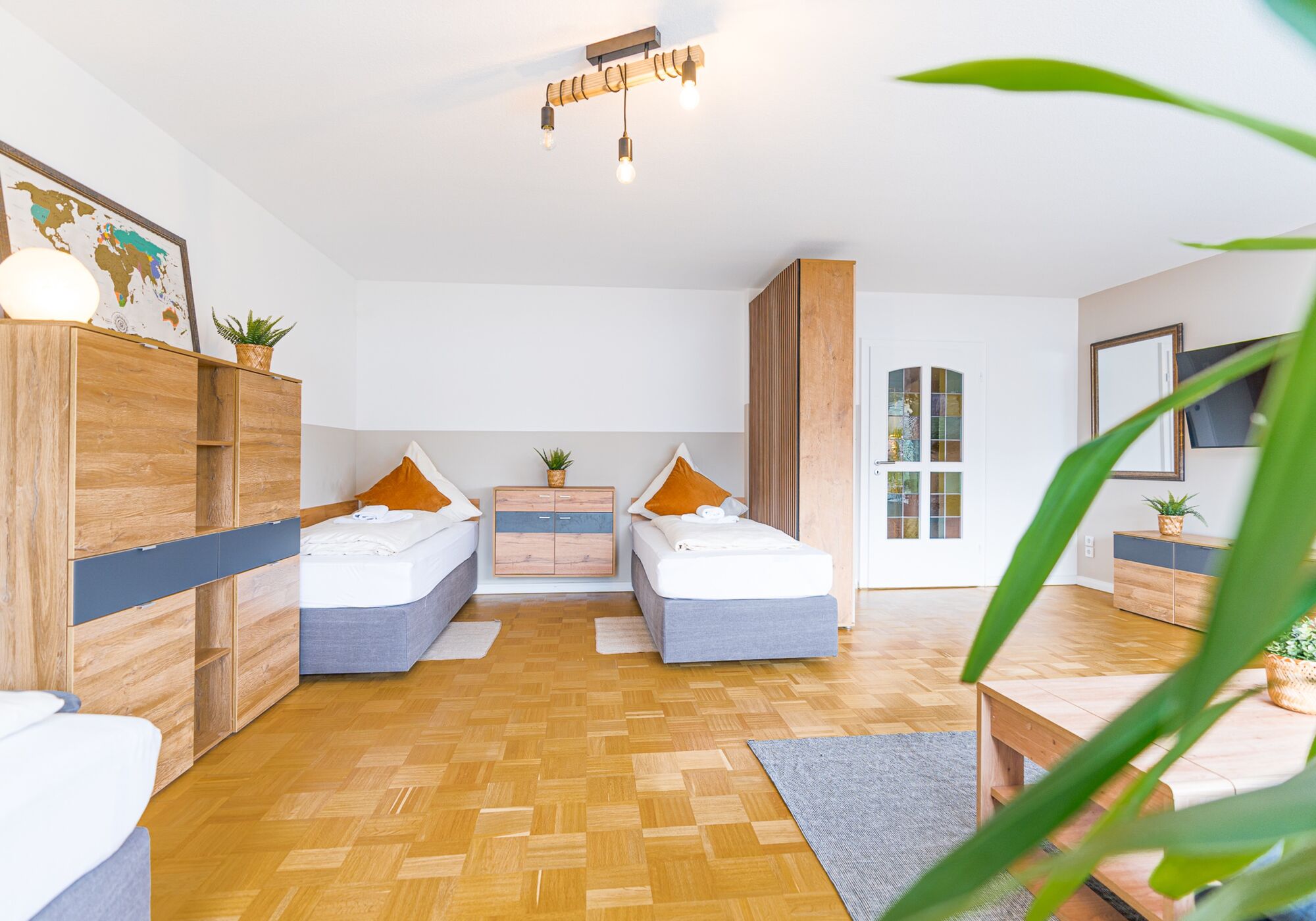 3-Bett Zimmer Unten