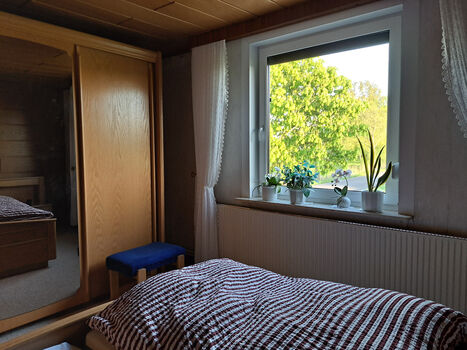 Zimmer 2 im OG