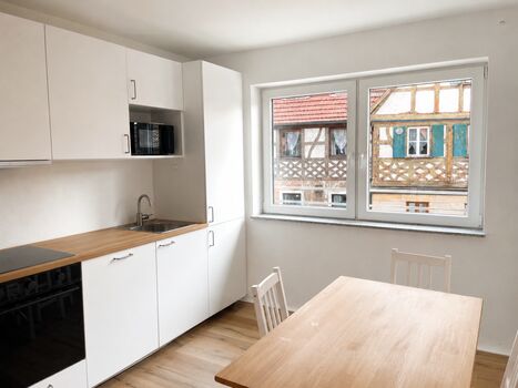 3-Zimmer-Wohnung zentral in Emskirchen Bild 4