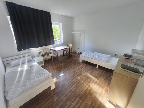 Monteurzimmer Hamburg-Rahlstedt, möbliert, WLAN, Küche, Parkplatz, RG