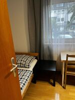 Schlafzimmer 5