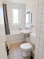 Hometime24 in Leverkusen – Parkplatz inklusive Bild 7
