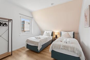 Aparties Homes I 10+ hochwertige Betten I Bielefeld Mitte Bild 3