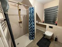 4-Zimmer-Wohnung in Bayreuth, frisch renoviert, nähe Zentrum Bild 7