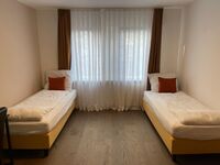 4-Zimmer-Wohnung in Bayreuth, frisch renoviert, nähe Zentrum Bild 1