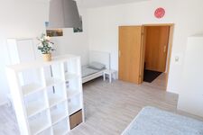 Top Wohnung bis 22 Personen (Dresden Karlsruher Straße) Bild 3