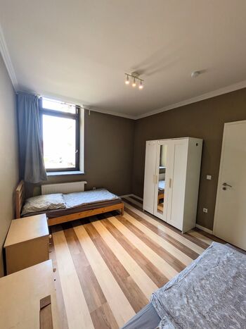 Leben fast wie zuhause - schöne Wohnungen, schnelle Wege, faire Preise Bild 2