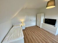 Großes Haus auf 2 Etagen*2x Küche*2x Badezimmer*10 Betten Bild 12