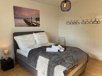 Ruhige Lage, Nahe Uni, BWK, Strassenbahn, Einkaufen Bild 2