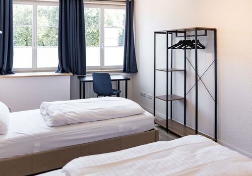 3 BR Altstadtwohnung mit Parkplatz, tolle Lage in Schwäbisch Zdjęcie 2