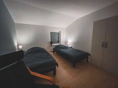 Komplettes Haus in ruhiger Gegend mit Kamin in Eggolsheim Picture 5