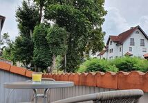 Balkon mit Aussicht in den Innenhof