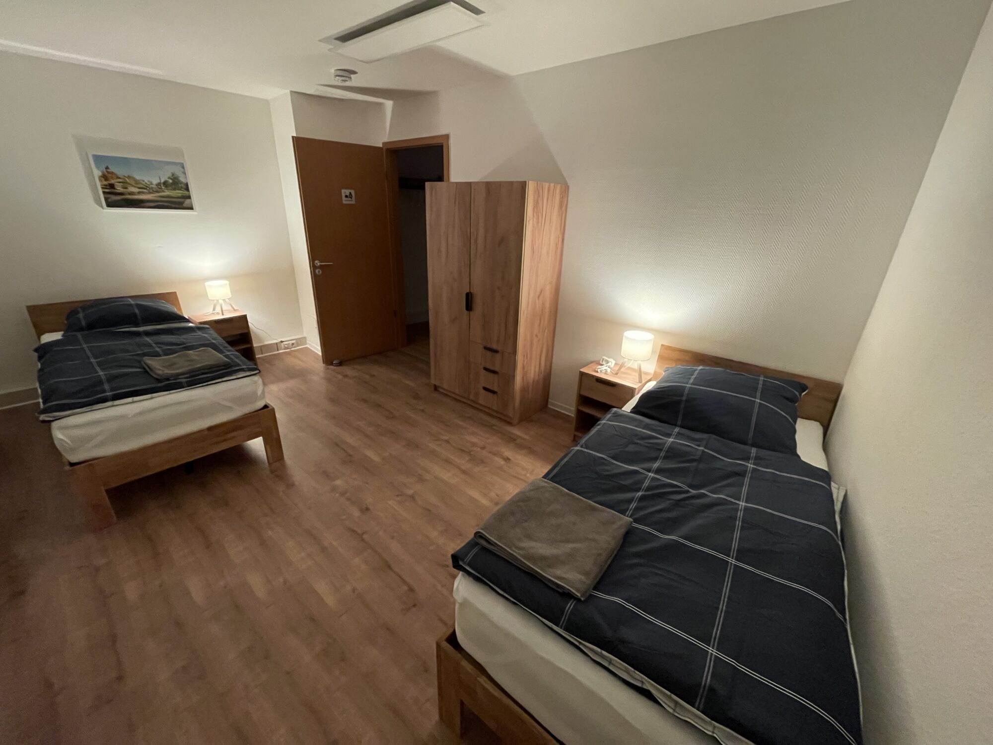 Schlafzimmer 1